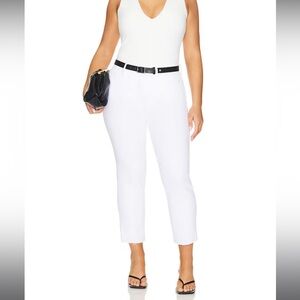 Good American Good Petite Straight Jeans